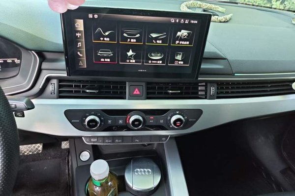 Audi A4L 2020, 81400 км, за 19322 USD - фото 13