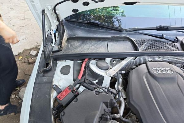 Audi A4L 2020, 81400 км, за 19322 USD - фото 23