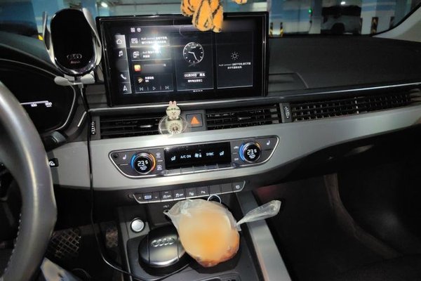 Audi A4L 2022, 66700 км, за 21037 USD - фото 12