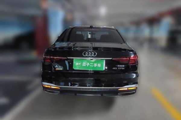Audi A4L 2022, 66700 км, за 21037 USD
