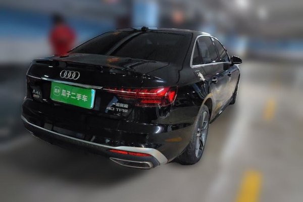 Audi A4L 2022, 66700 км, за 21037 USD - фото 6