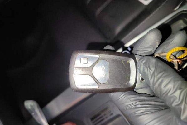 Audi A4L 2022, 66700 км, за 21037 USD - фото 17