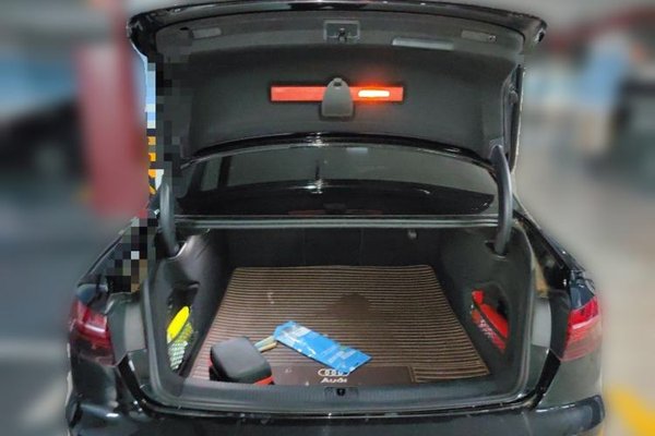 Audi A4L 2022, 66700 км, за 21037 USD - фото 16