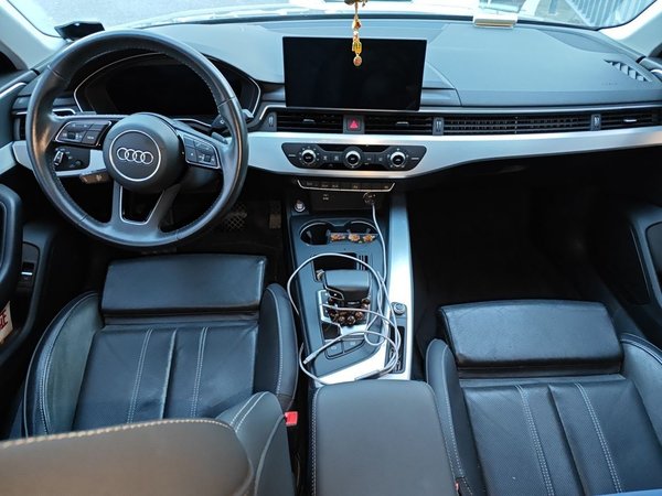 Audi A4L 2022, 108699 км, за 18700 USD - фото 10