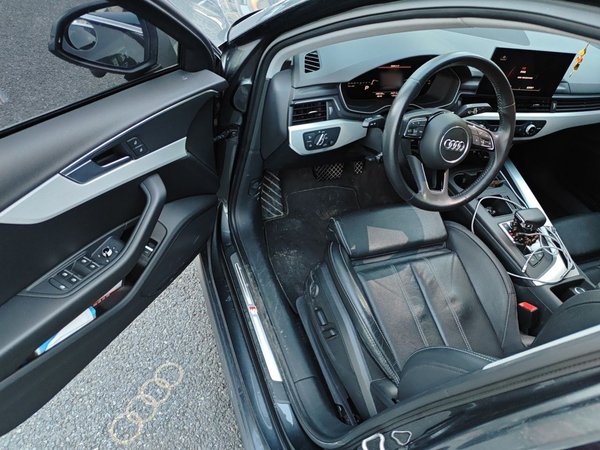 Audi A4L 2022, 108699 км, за 18700 USD - фото 17
