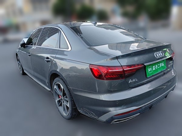 Audi A4L 2022, 108699 км, за 18700 USD