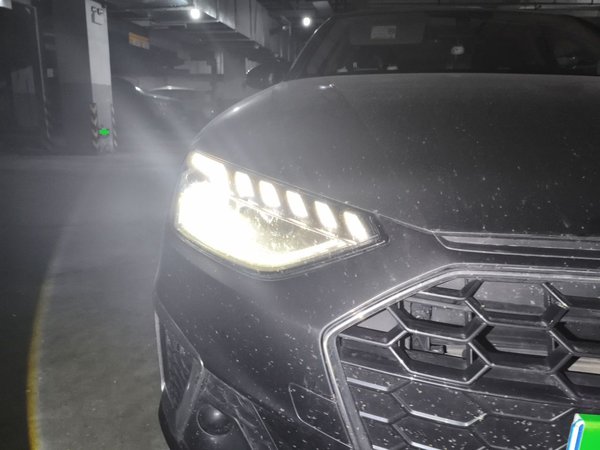 Audi A4L 2022, 25900 км, за 21135 USD - фото 7