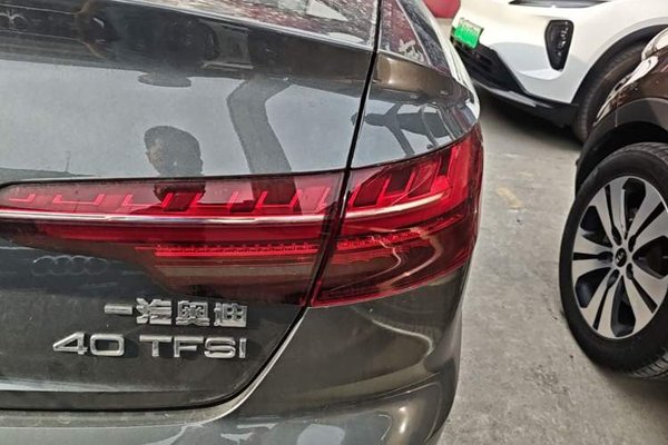Audi A4L 2022, 26000 км, за 22866 USD - фото 7