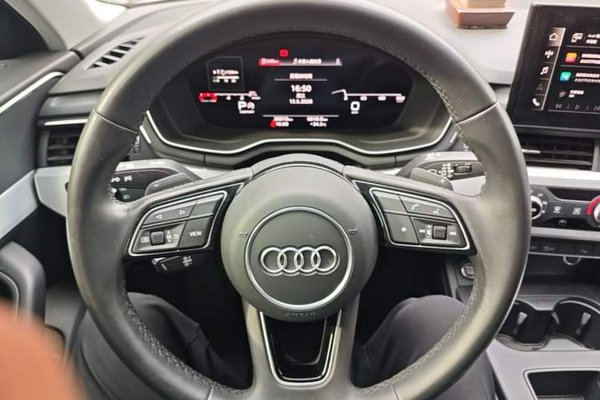 Audi A4L 2022, 26000 км, за 22866 USD - фото 14