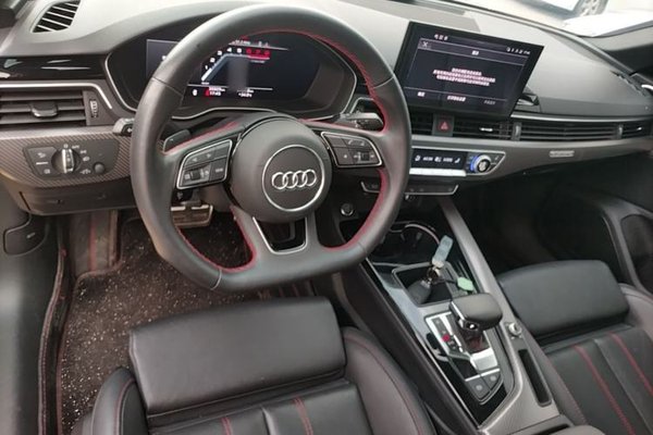 Audi A4L 2022, 35900 км, за 28096 USD - фото 17
