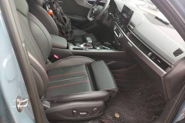 Audi A4L 2022, 35900 км, за 28096 USD - фото 24
