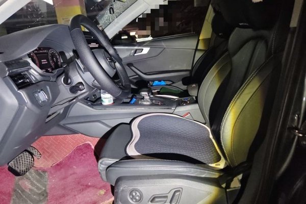 Audi A4L 2022, 63800 км, за 23906 USD - фото 16