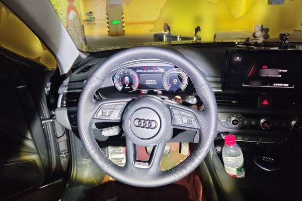 Audi A4L 2022, 63800 км, за 23906 USD - фото 11
