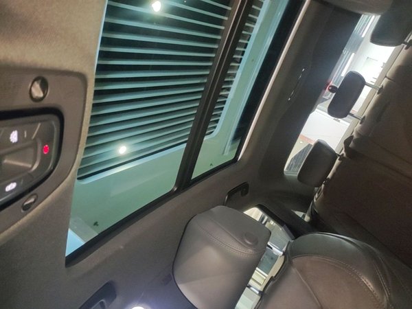 Audi A4L 2022, 79900 км, за 26402 USD - фото 12