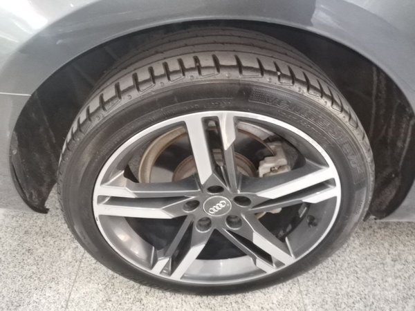 Audi A4L 2022, 90700 км, за 21960 USD - фото 10