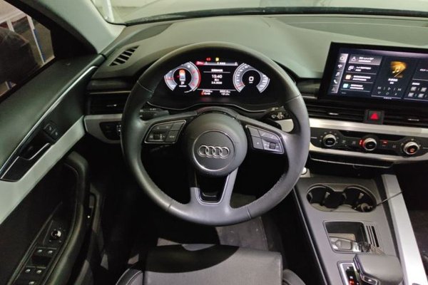 Audi A4L 2023, 21500 км, за 23612 USD - фото 13