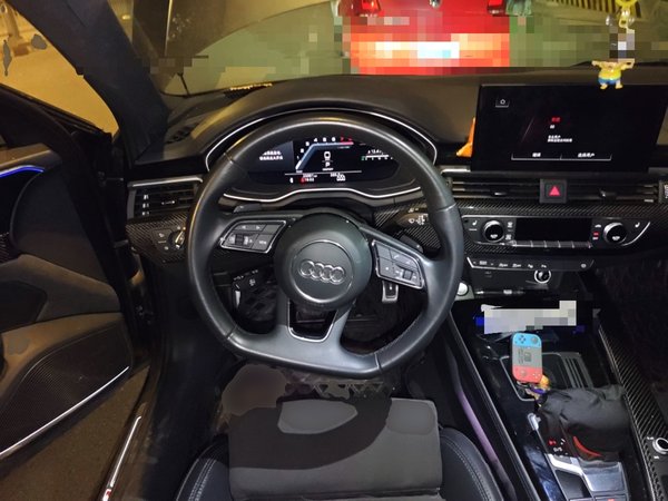 Audi A4L 2023, 25700 км, за 29712 USD - фото 12