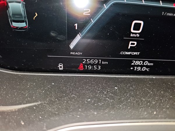 Audi A4L 2023, 25700 км, за 29712 USD - фото 18