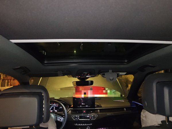 Audi A4L 2023, 25700 км, за 29712 USD - фото 20