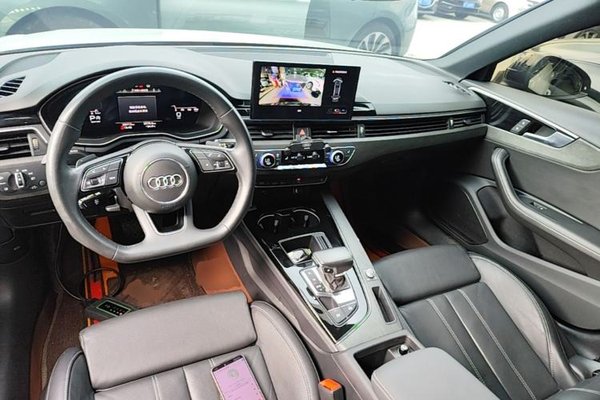 Audi A4L 2023, 53400 км, за 24921 USD - фото 7