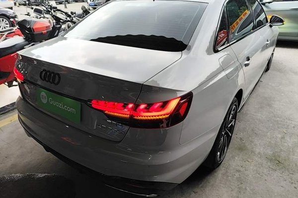 Audi A4L 2023, 53400 км, за 24921 USD - фото 22