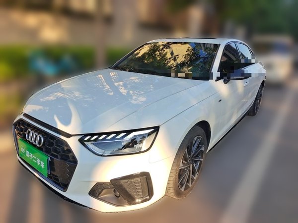 Audi A4L · 2023 год
