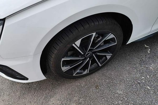 Audi A4L 2023, 34900 км, за 25279 USD - фото 10