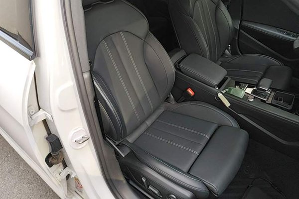Audi A4L 2023, 34900 км, за 25279 USD - фото 18