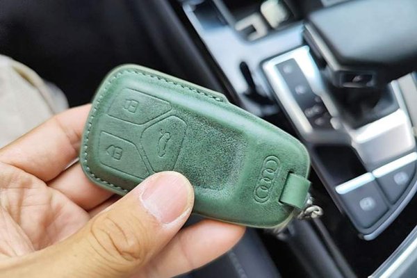 Audi A4L 2023, 34900 км, за 25279 USD - фото 22