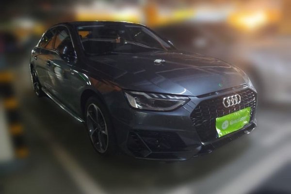 Audi A4L 2024, 19100 км, за 23450 USD