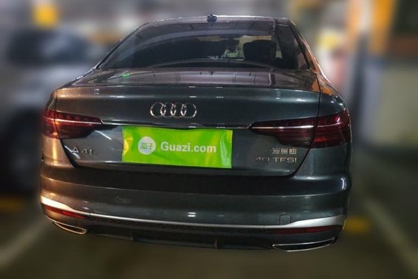 Audi A4L 2024, 19100 км, за 23450 USD