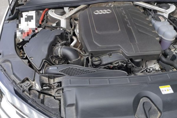 Audi A4L 2024, 14800 км, за 26421 USD - фото 23