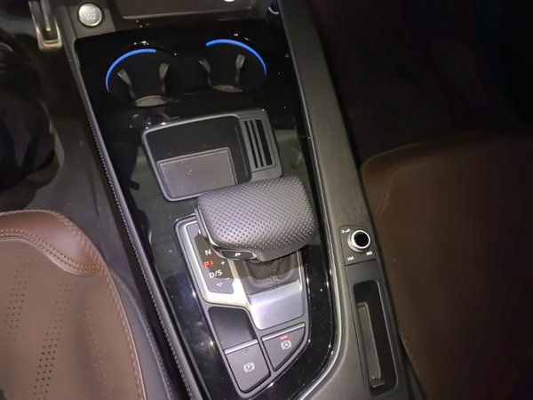 Audi A4L 2024, 15800 км, за 27759 USD - фото 17