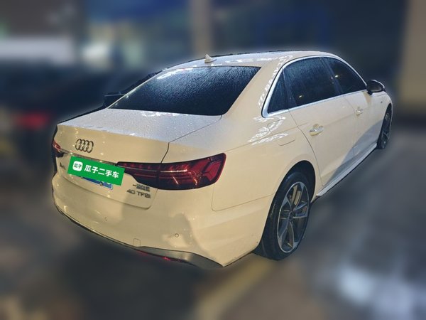 Audi A4L 2024, 65400 км, за 23749 USD