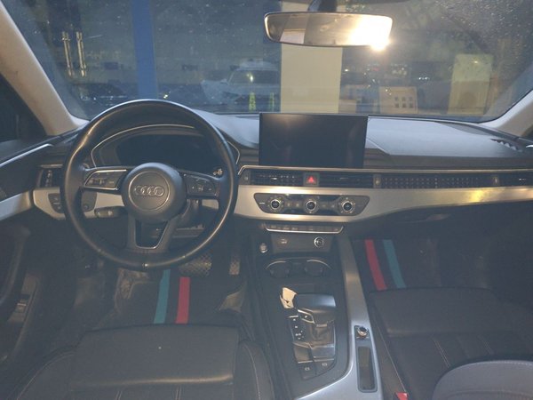 Audi A4L 2024, 65400 км, за 23749 USD - фото 11