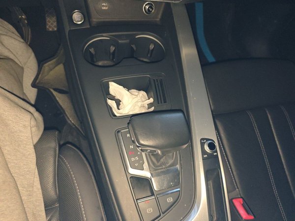 Audi A4L 2024, 65400 км, за 23749 USD - фото 20