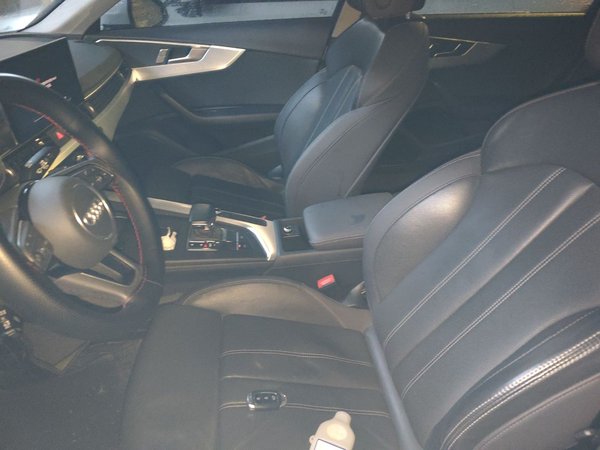 Audi A4L 2024, 65400 км, за 23749 USD - фото 15