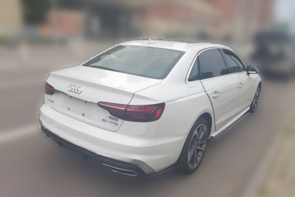 Audi A4L 2024, 87100 км, за 20900 USD - фото 6