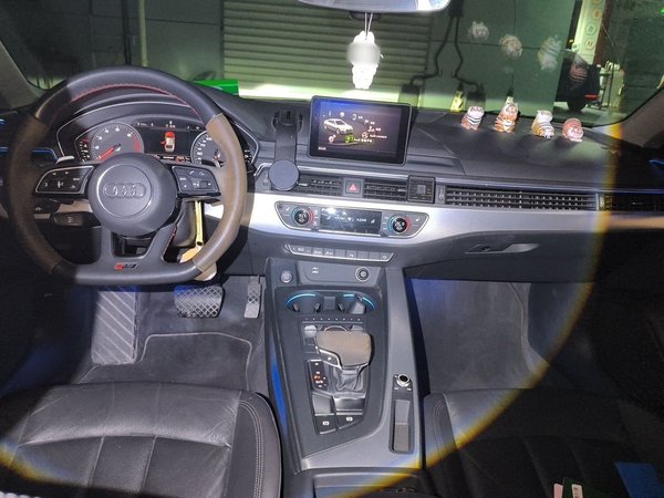 Audi A5 2019, 81300 км, за 19421 USD - фото 10