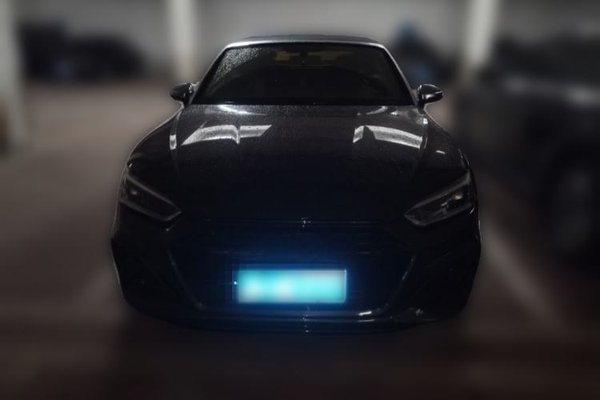 Audi A5 2019, 89300 км, за 21192 USD