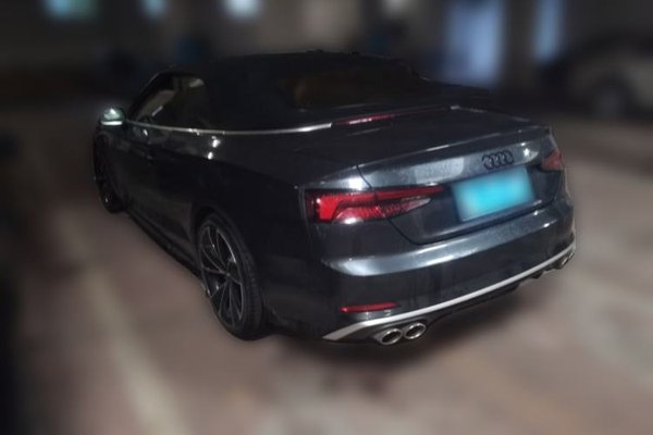 Audi A5 2019, 89300 км, за 21192 USD