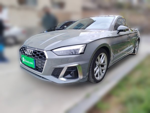 Audi A5 · 2021 год