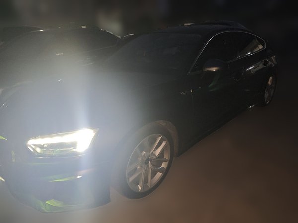Audi A5 · 2022 год
