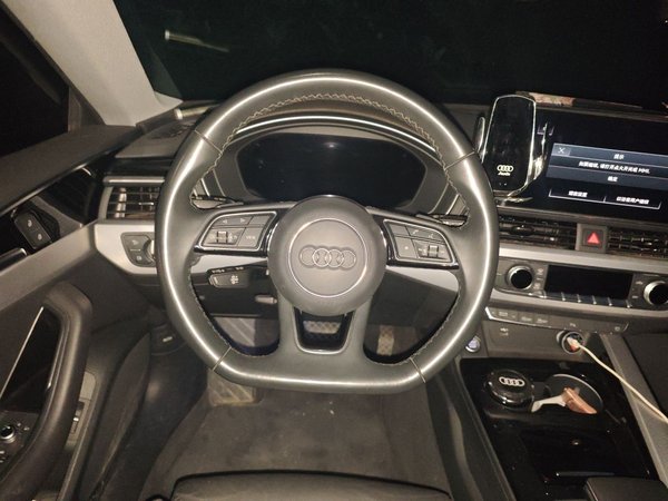 Audi A5 2022, 60199 км, за 26316 USD - фото 11