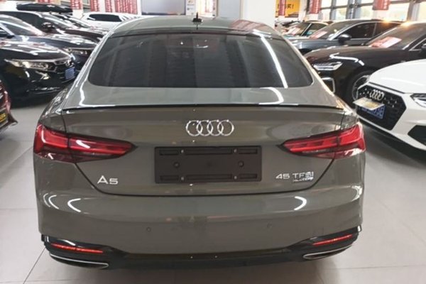 Audi A5 2022, 49700 км, за 31900 USD