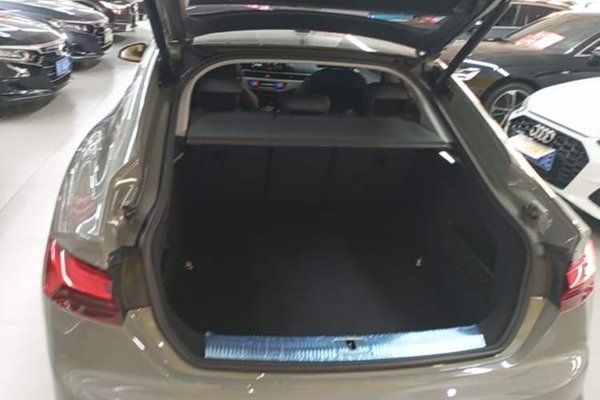 Audi A5 2022, 49700 км, за 31900 USD - фото 22