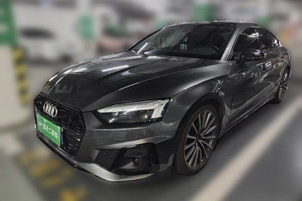 Audi A5 · 2024 год