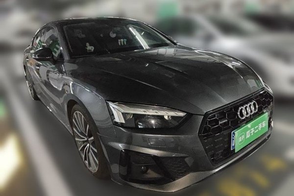 Audi A5 2024, 21300 км, за 31038 USD