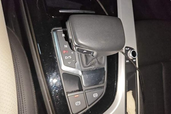 Audi A5 2024, 21300 км, за 31038 USD - фото 14