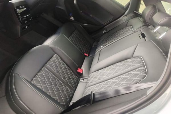 Audi A5L 2026, 4500 км, за 50740 USD - фото 20